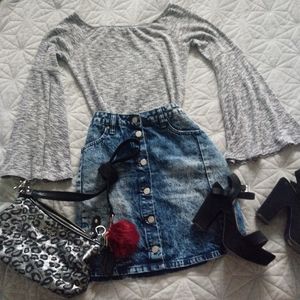 Large soft gray blouse with bell sleeves